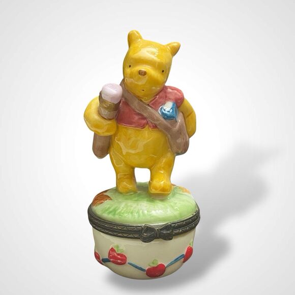 Midwest of Cannon Falls Porcelain Hinged Trinket Box Winnie The Pooh "September" - Picture 1 of 8